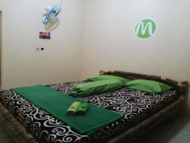 Oyo 1323 Murni Homestay Mangsit Exterior foto